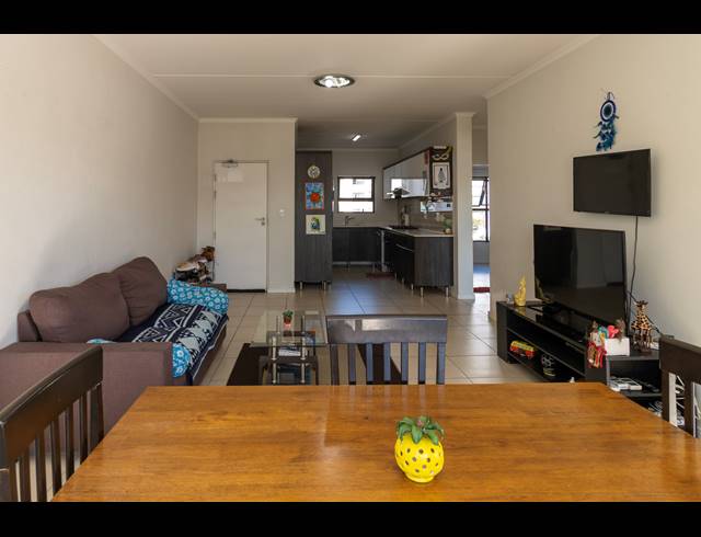 2 BEDROOM APARTMENT FOR SALE IN PARKLANDS